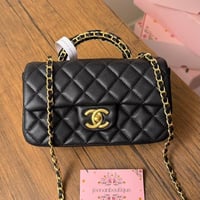 شنطة يد شانيل أسود