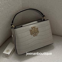 شنطة توري بورش