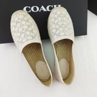 حذاء فلات كوتش وايت