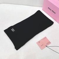 سكارف شتوي miumiu