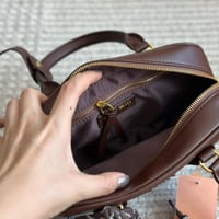 شنطة يد miu miu مقاس صغير