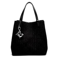 شنطة سي اتش أسود لامع