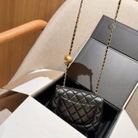 شنطة كتف شانيل أسود