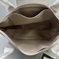 شنطة لونج شامب جلد بيج