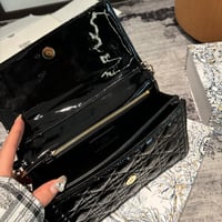 شنطة يد ديور