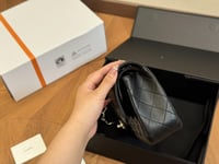 شنطة كتف شانيل