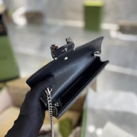 شنطة كتف قوتشي