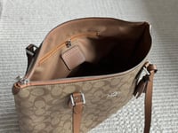 توت باق كوتش بني سحاب