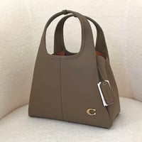 شنطة كوتش لانا صغير