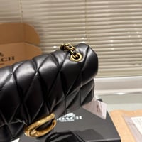 شنطة كتف كوتش مقاس كبير