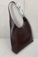 شنطة كتف كوتش بروكلين لارج