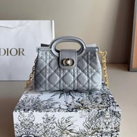 شنطة ليدي ديور مايكرو رمادي