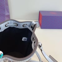 شنطه يد توري بورش لامع