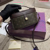 شنطة يد توري بورش