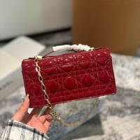 شنطة يد ديور