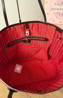 توت باق Lv بني