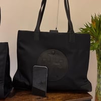 توت باق توري بورش أسود