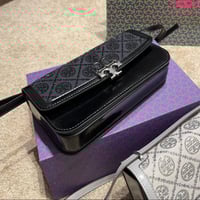 شنطه يد توري بورش لامع