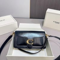 شنطة كوتش تابي لامع