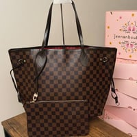 توت باق Lv بني