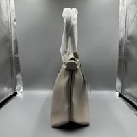 شنطة لونج شامب جلد بيج