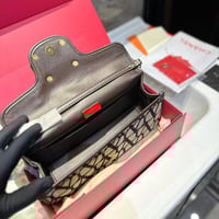 شنطة فالنتينو مقاس صغير