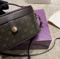 شنطة يد توري بورش