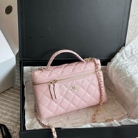 شنطة يد شانيل بيبي بينك