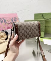 شنطة كتف قوتشي