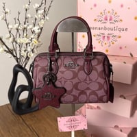 شنطة يد كوتش