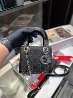 شنطه يد ديور