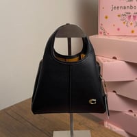 شنطة كوتش لانا ميني أسود