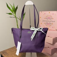 شنطة لاكوست فيس موف