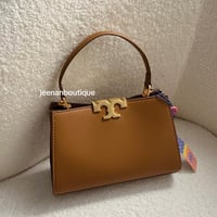 شنطة يد توري بورش ميني بني