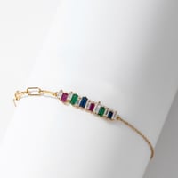 سوار الطيف الذهبي – لمسة من الألوان