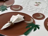 ٤ قاعدة صحن بتصميم مستوحى من التراث العربي والصحرا...