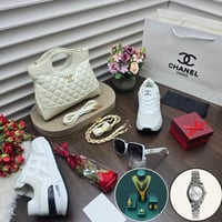 بوكس الرفاهية المتجدد تشكيلة شنط عالمية مع سنيكرز...