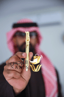 تميّز بفخامتك مع قلم رجالي ذهبي محفور بالاسم بتصمي...