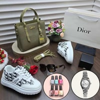 طقم نسائي فخم شنطة مع حذاء ونظارة وساعة داخل باكج...
