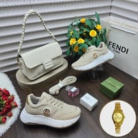 طقم نسائي أنيق شنطه كتف وحذاء مريح مع ساعة