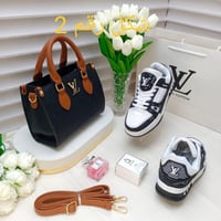 طقم فخم نسائي يجمع بين الأناقة والرقي بأسلوب استثن...