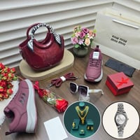 بوكس إطلالة نسائية أنيقة بتفاصيل مختارة بعناية