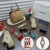 طقم ميوميو الفاخر للسيدات | أناقة متكاملة تبرز حضو...