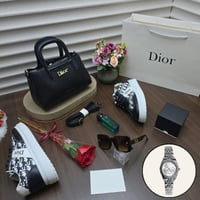 هدايا نسائي راقي ماركه ديور _ متجر النرجس