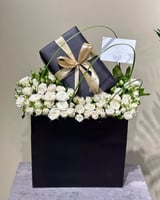 باقه ورد طبيعي مع العباره