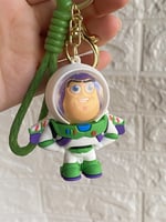 ميدالية باز يطير