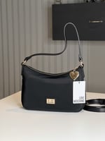 موسكينو بلاك شولدر للين