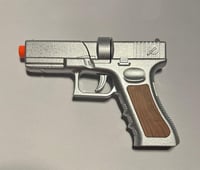 مسدس نص طرطعان حديد فضي مع شريط بارود