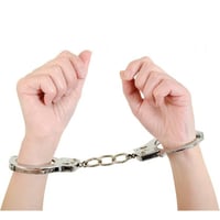 اصفاد معدنيه بمفتاح