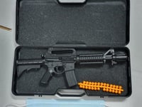 مسدس خرز لين قابل للتعشيق 5 مل(شكل عشواىي)